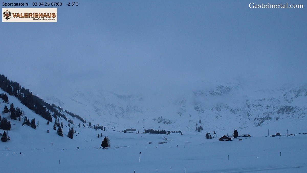 Archived image Webcam Alpine Restaurant Valeriehaus