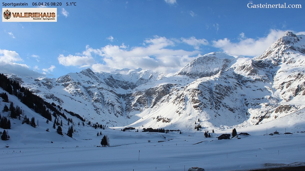 Archived image Webcam Alpine Restaurant Valeriehaus