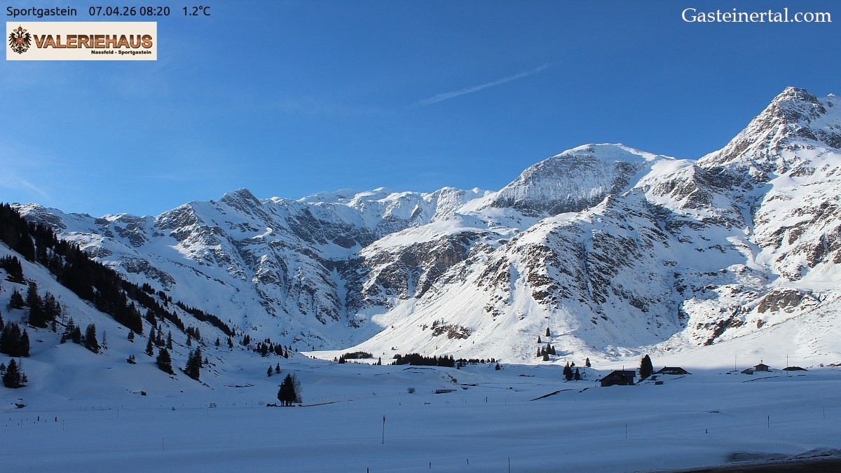 Archived image Webcam Alpine Restaurant Valeriehaus