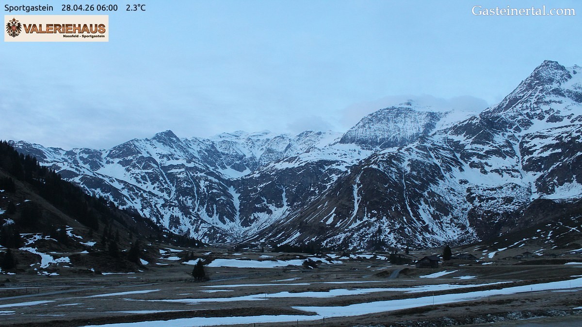 Archived image Webcam Alpine Restaurant Valeriehaus