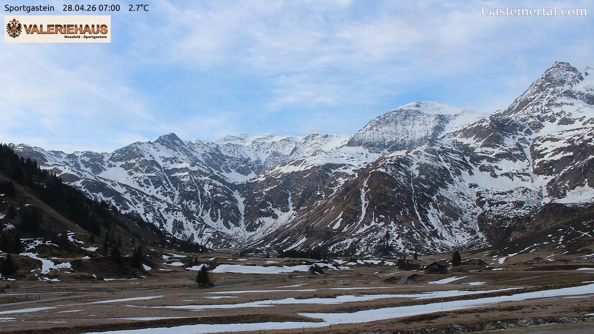 Archived image Webcam Alpine Restaurant Valeriehaus