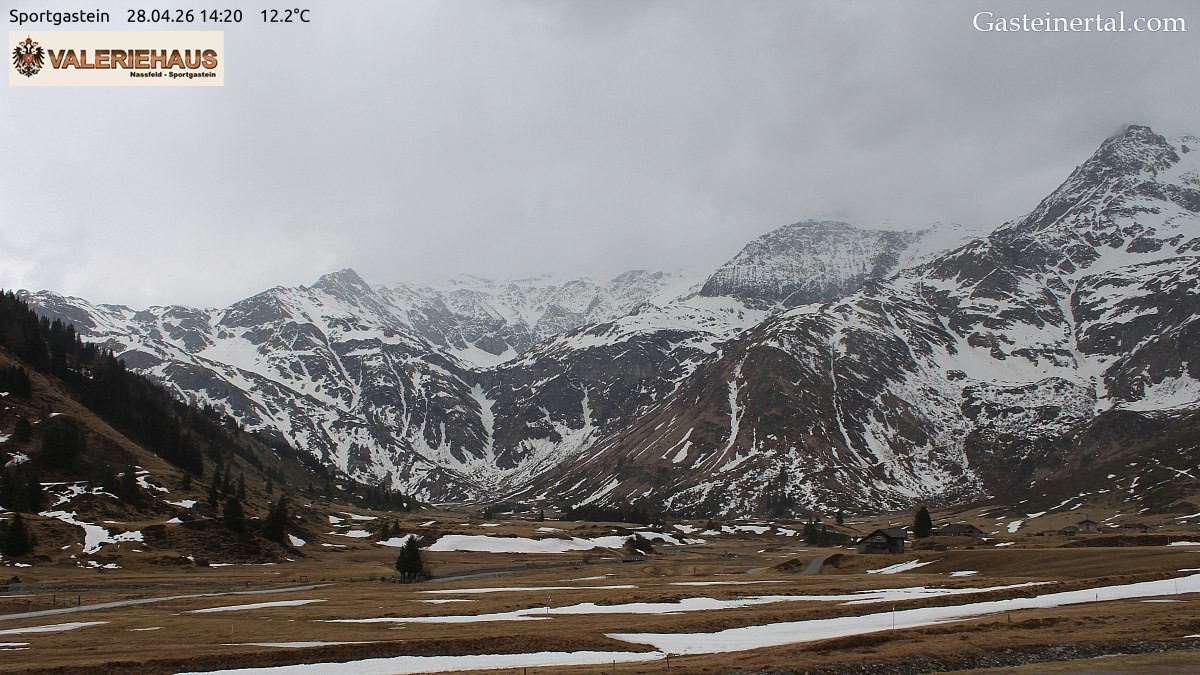 Archived image Webcam Alpine Restaurant Valeriehaus