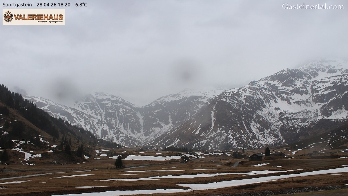 Archived image Webcam Alpine Restaurant Valeriehaus