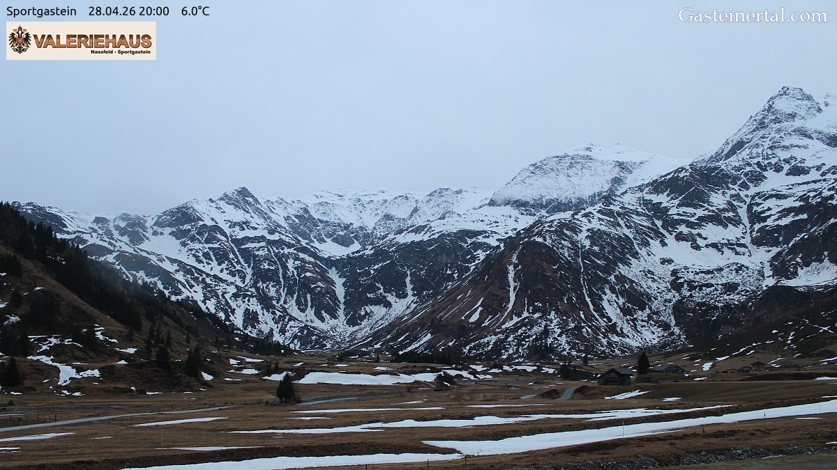 Archived image Webcam Alpine Restaurant Valeriehaus