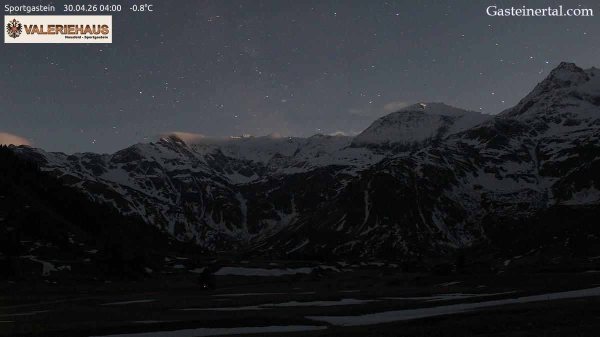 Archived image Webcam Alpine Restaurant Valeriehaus