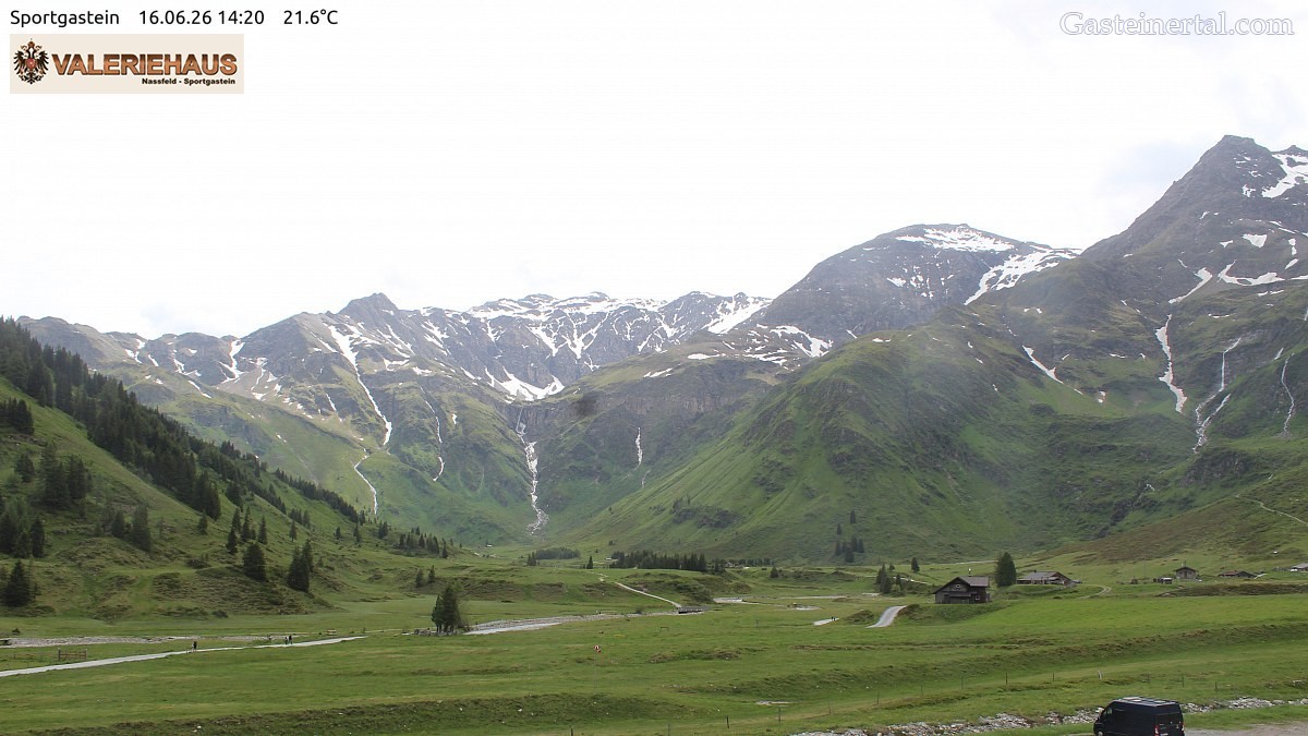 Archived image Webcam Alpine Restaurant Valeriehaus