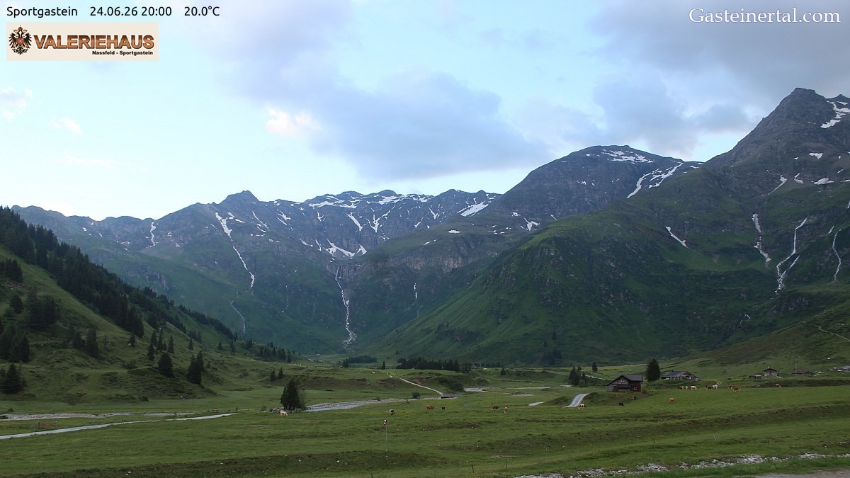 Archived image Webcam Alpine Restaurant Valeriehaus