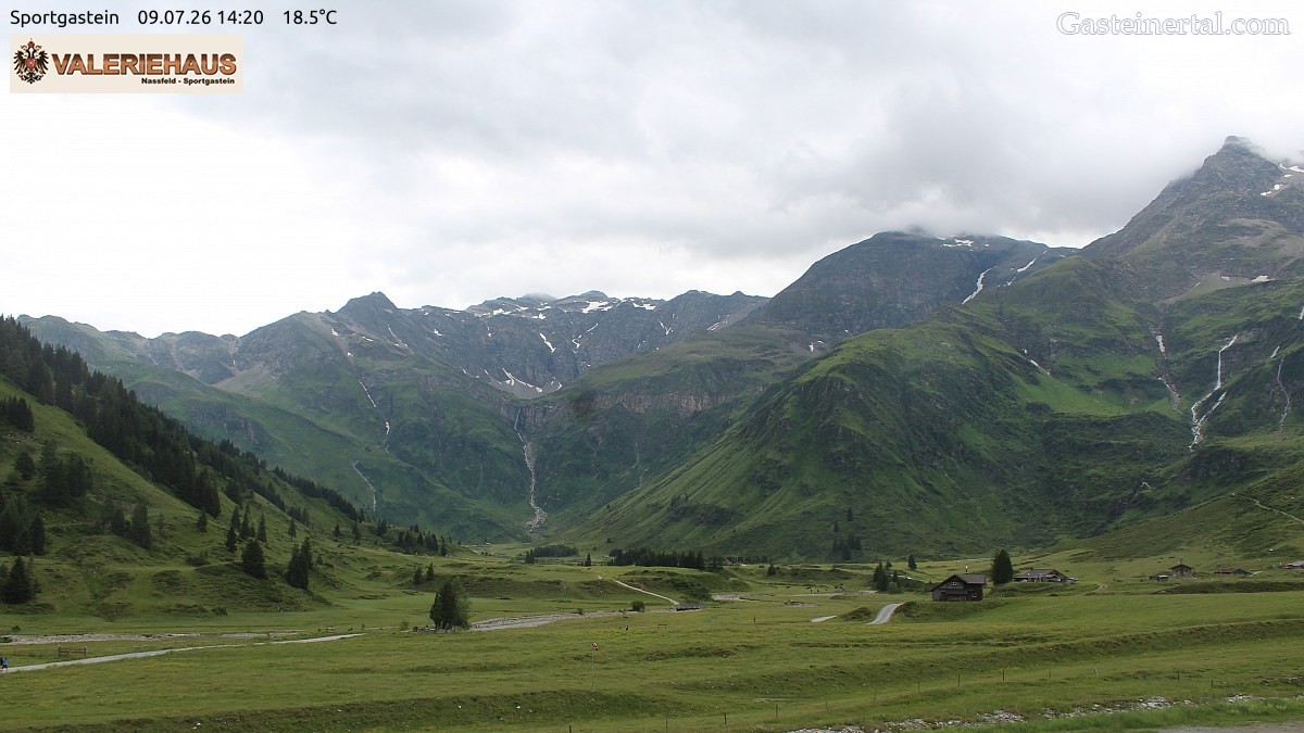 Archived image Webcam Alpine Restaurant Valeriehaus