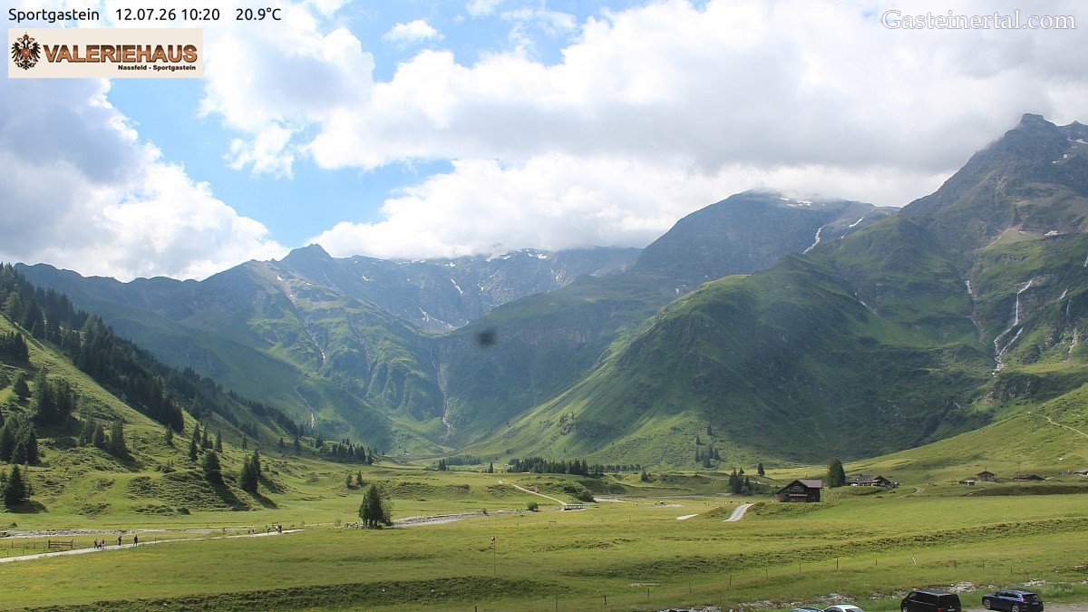 Archived image Webcam Alpine Restaurant Valeriehaus