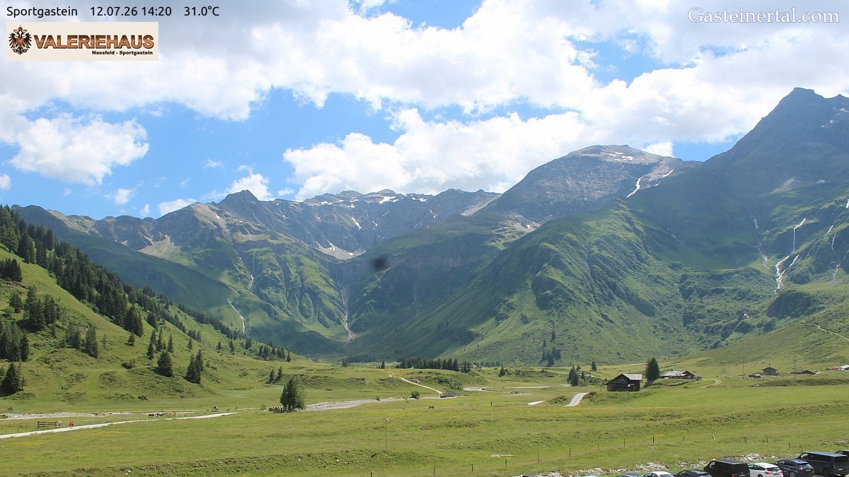 Archived image Webcam Alpine Restaurant Valeriehaus