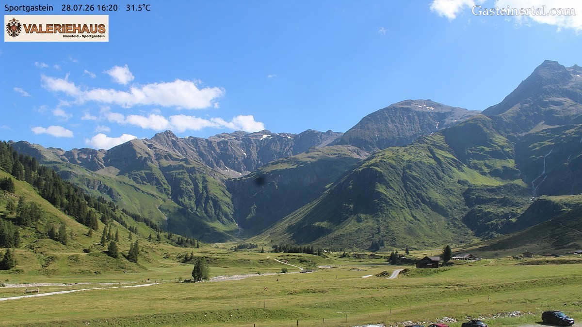 Archived image Webcam Alpine Restaurant Valeriehaus