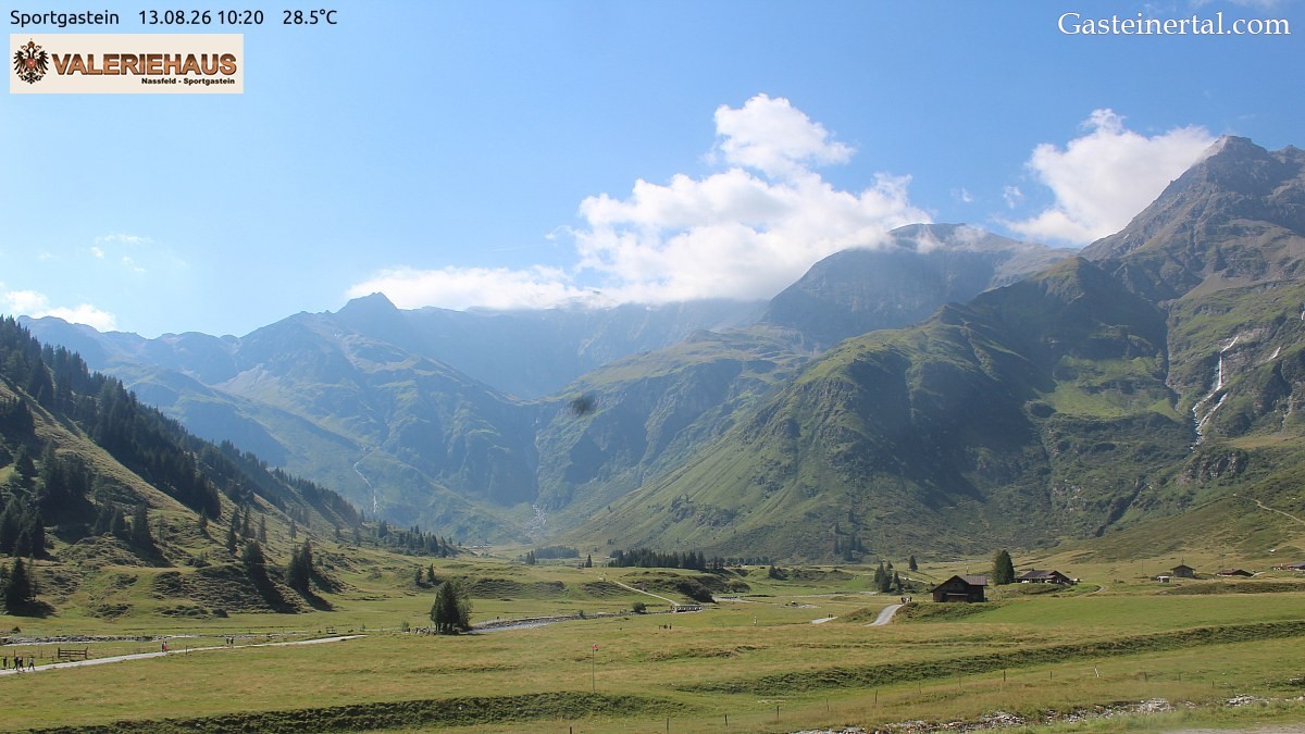 Archived image Webcam Alpine Restaurant Valeriehaus