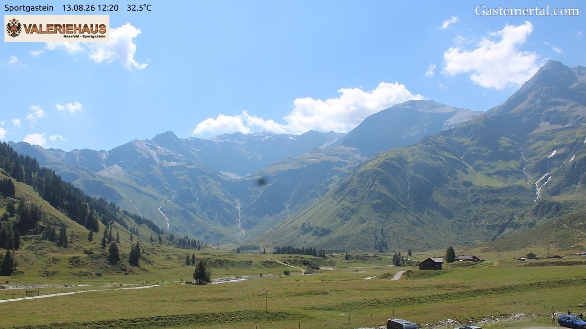 Archived image Webcam Alpine Restaurant Valeriehaus