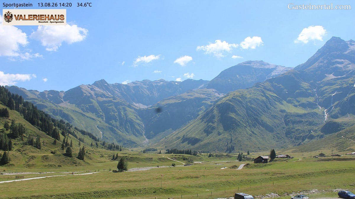 Archived image Webcam Alpine Restaurant Valeriehaus