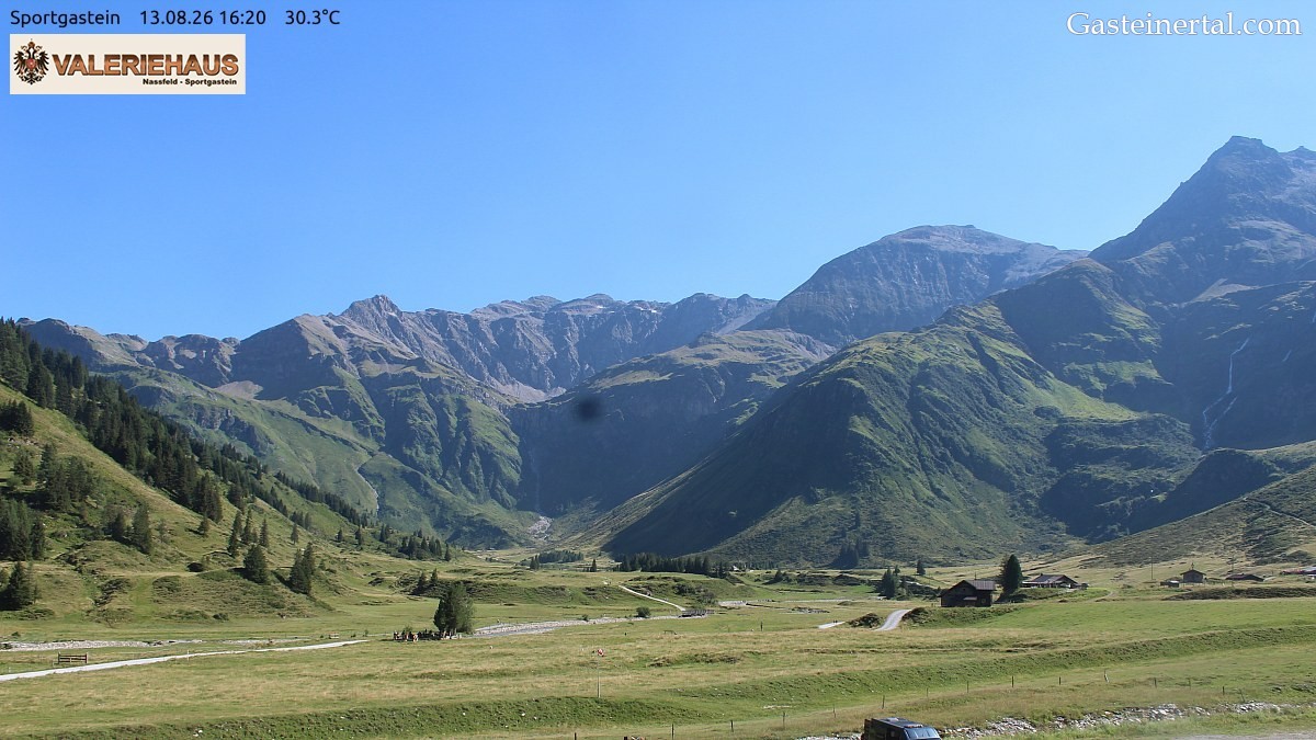 Archived image Webcam Alpine Restaurant Valeriehaus