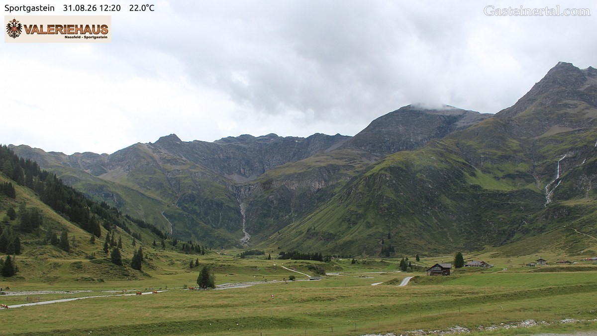 Archived image Webcam Alpine Restaurant Valeriehaus