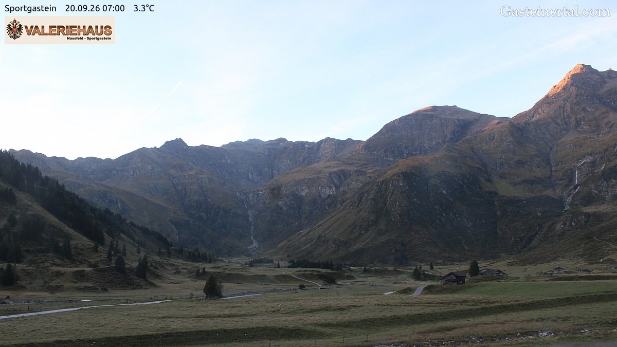 Archived image Webcam Alpine Restaurant Valeriehaus