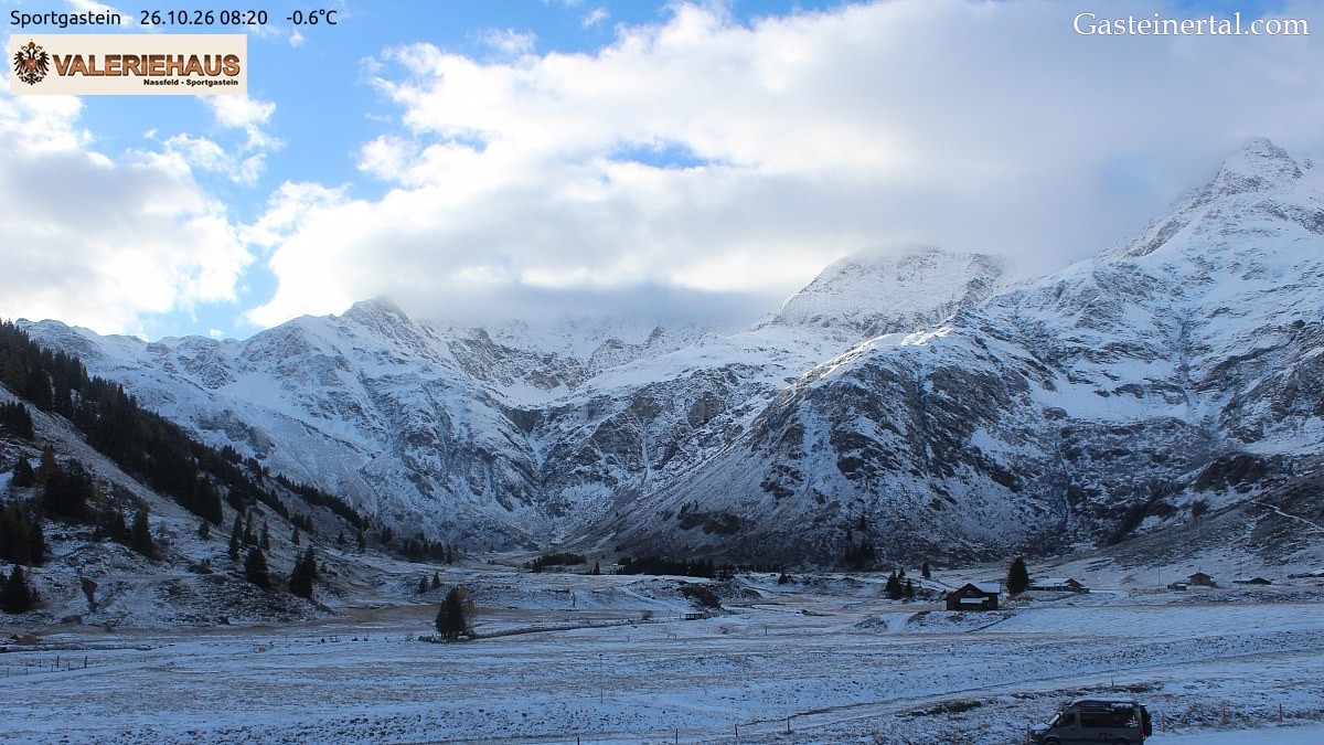 Archived image Webcam Alpine Restaurant Valeriehaus