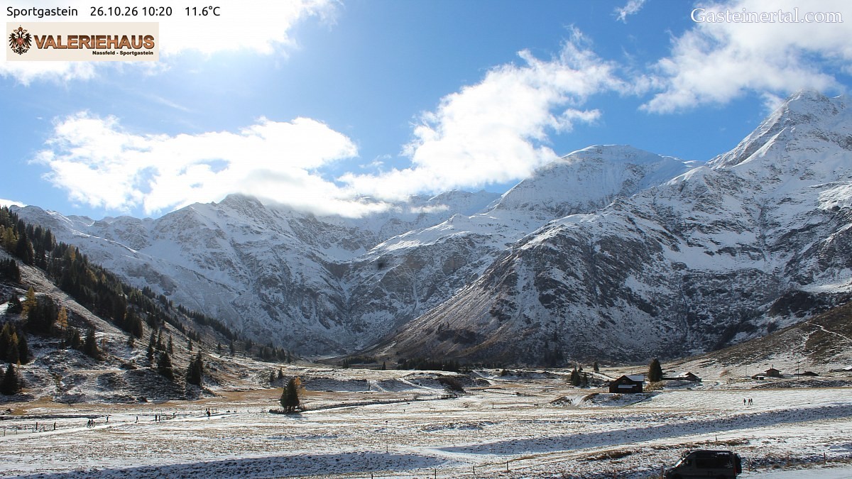 Archived image Webcam Alpine Restaurant Valeriehaus