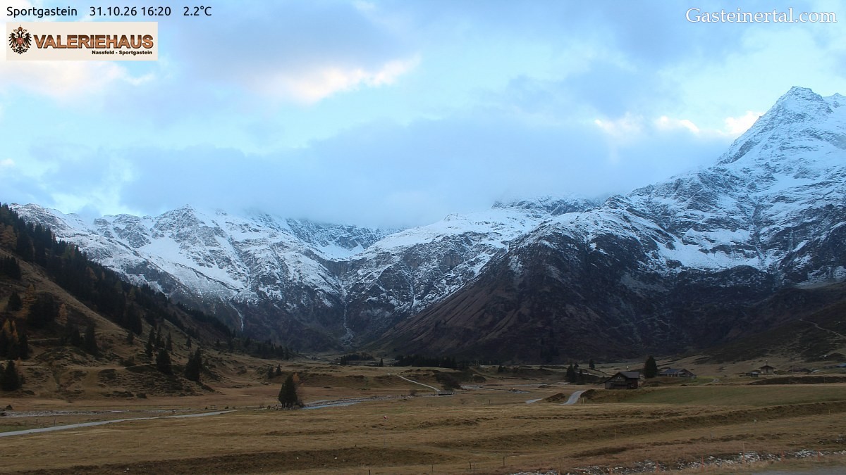 Archived image Webcam Alpine Restaurant Valeriehaus