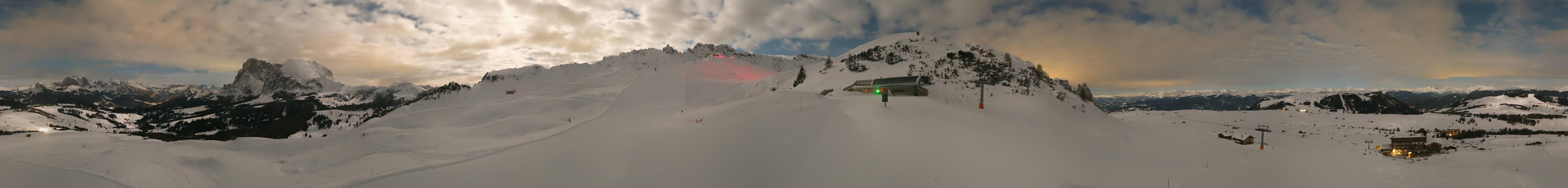 Archiv Foto Webcam Goldknopf auf der Seiser Alm