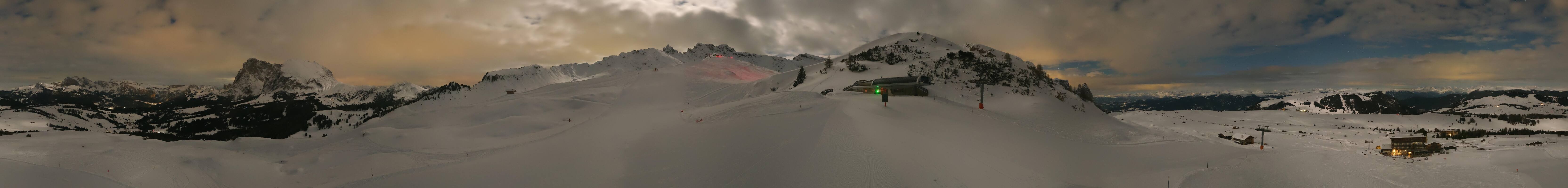 Archiv Foto Webcam Goldknopf auf der Seiser Alm