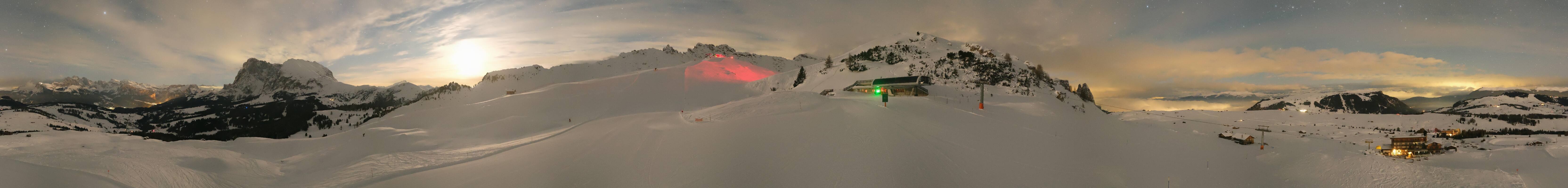 Archiv Foto Webcam Goldknopf auf der Seiser Alm