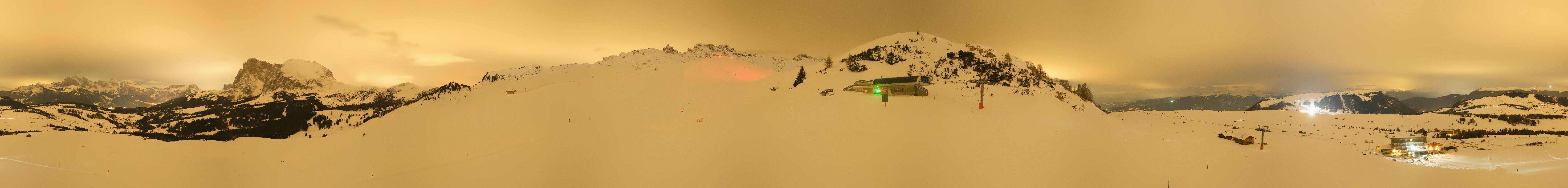 Archiv Foto Webcam Goldknopf auf der Seiser Alm