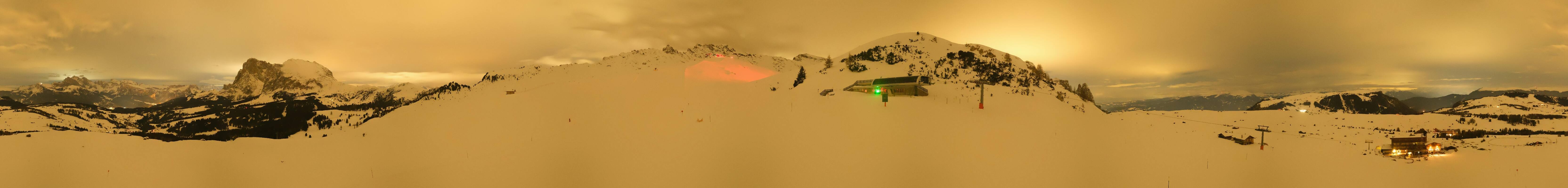 Archiv Foto Webcam Goldknopf auf der Seiser Alm