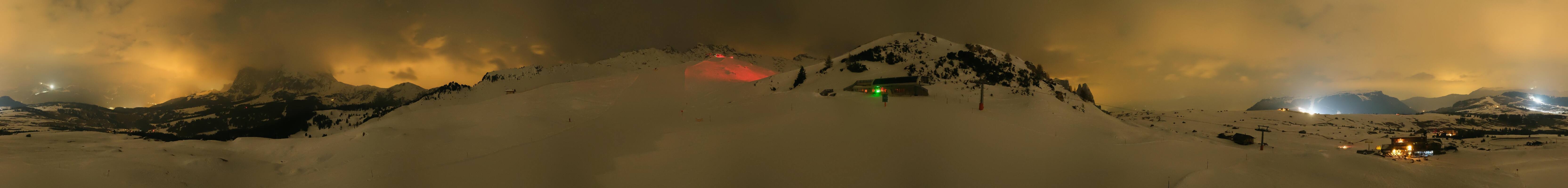 Archiv Foto Webcam Goldknopf auf der Seiser Alm