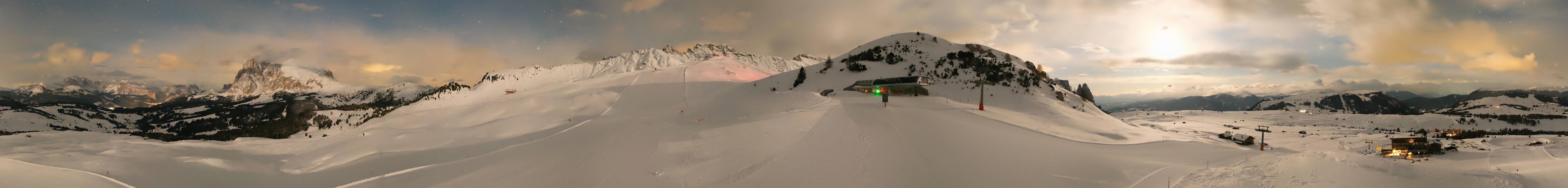 Archiv Foto Webcam Goldknopf auf der Seiser Alm