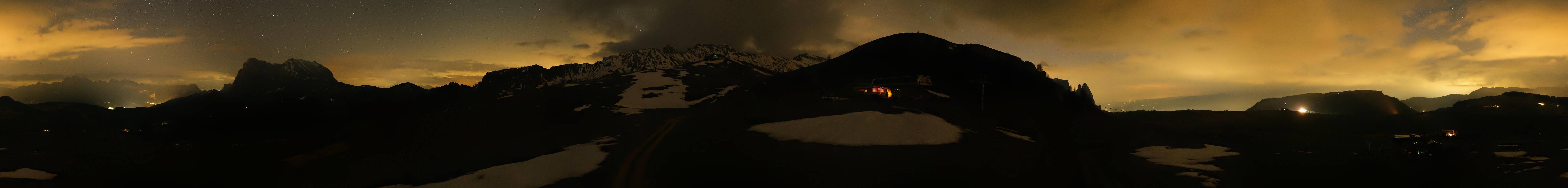 Archiv Foto Webcam Goldknopf auf der Seiser Alm