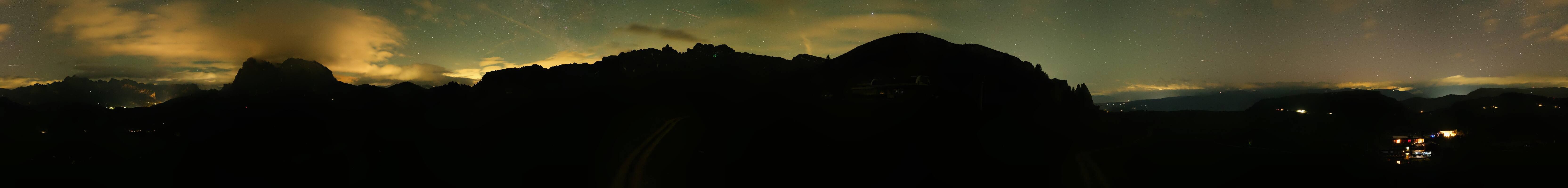Archiv Foto Webcam Goldknopf auf der Seiser Alm