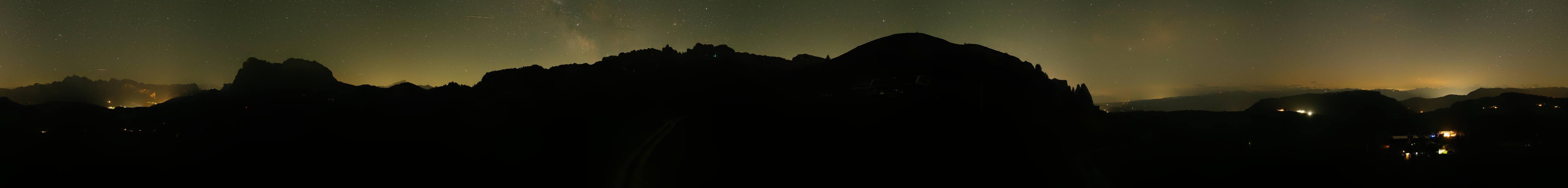Archiv Foto Webcam Goldknopf auf der Seiser Alm