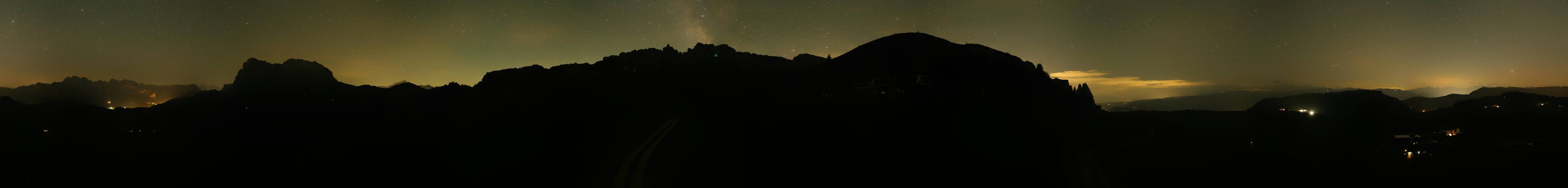 Archiv Foto Webcam Goldknopf auf der Seiser Alm
