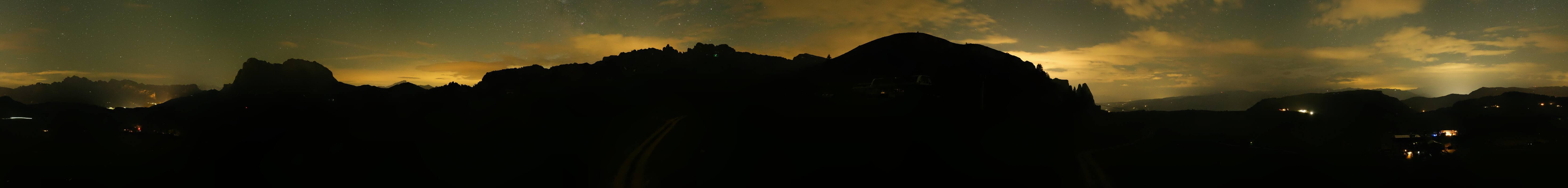 Archiv Foto Webcam Goldknopf auf der Seiser Alm