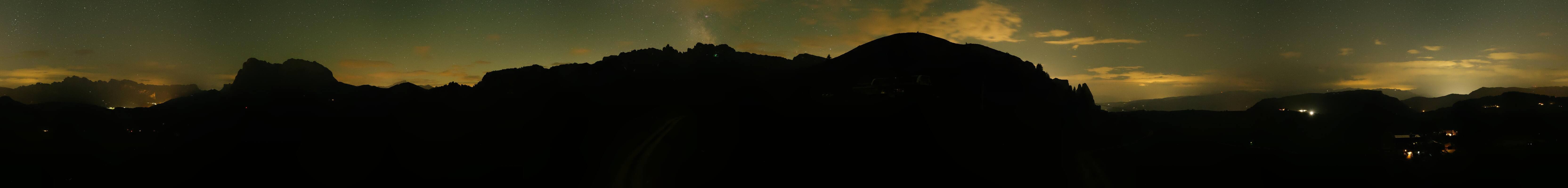 Archiv Foto Webcam Goldknopf auf der Seiser Alm