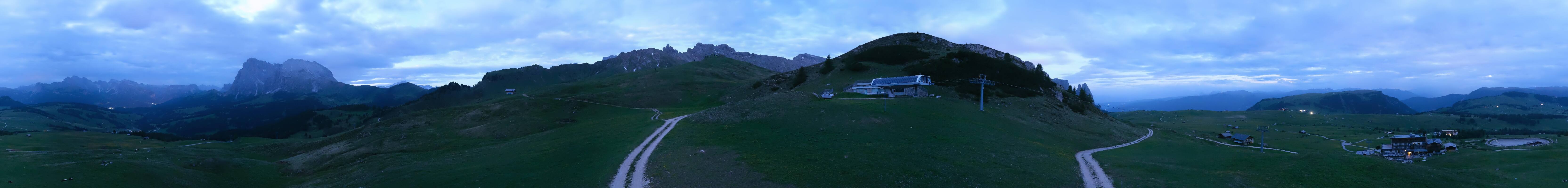 Archiv Foto Webcam Goldknopf auf der Seiser Alm