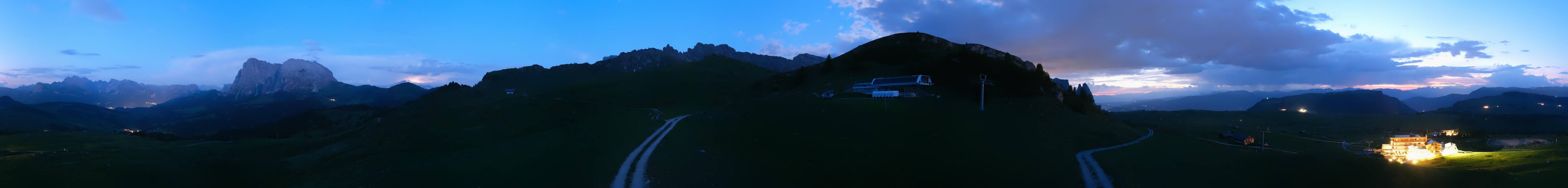 Archiv Foto Webcam Goldknopf auf der Seiser Alm