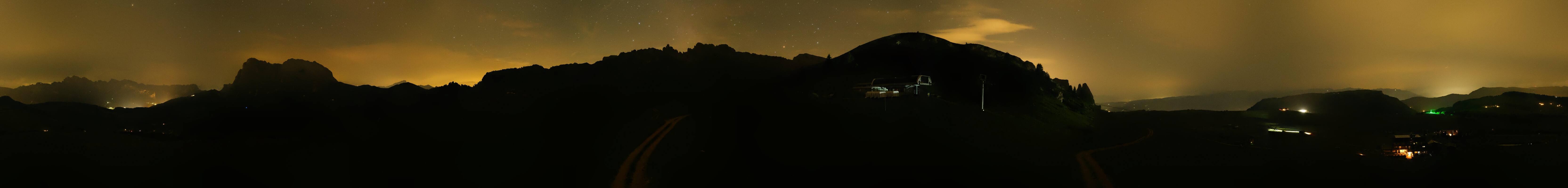 Archiv Foto Webcam Goldknopf auf der Seiser Alm