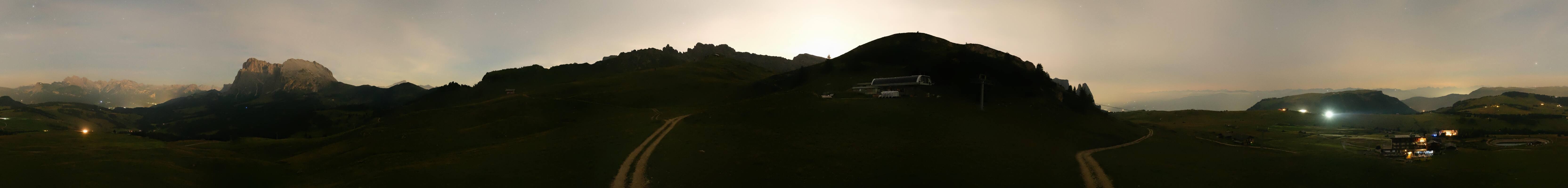Archiv Foto Webcam Goldknopf auf der Seiser Alm