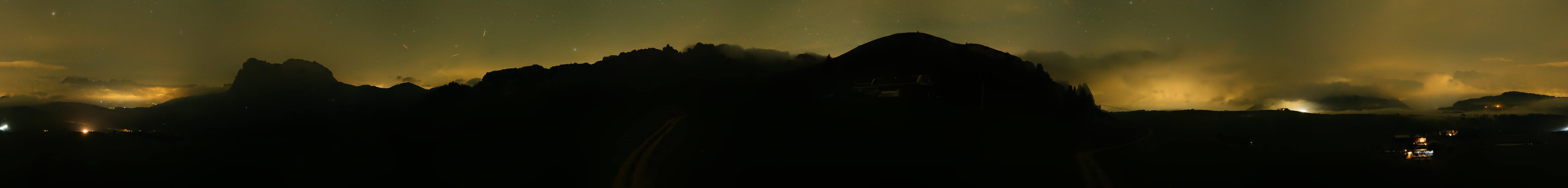 Archiv Foto Webcam Goldknopf auf der Seiser Alm