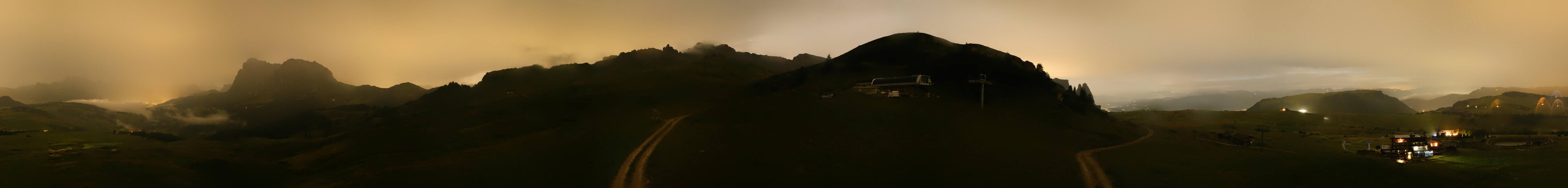 Archiv Foto Webcam Goldknopf auf der Seiser Alm