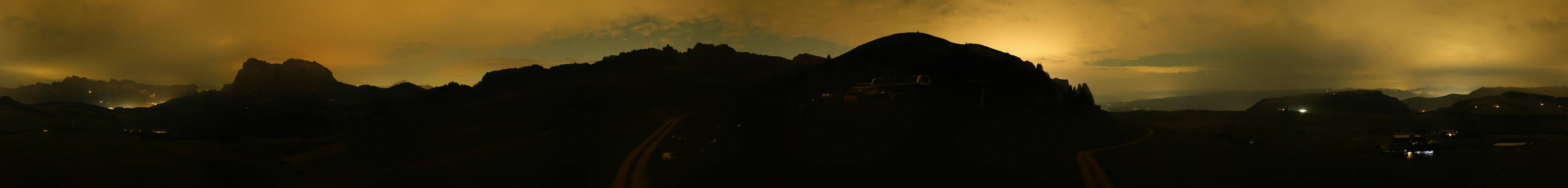 Archiv Foto Webcam Goldknopf auf der Seiser Alm
