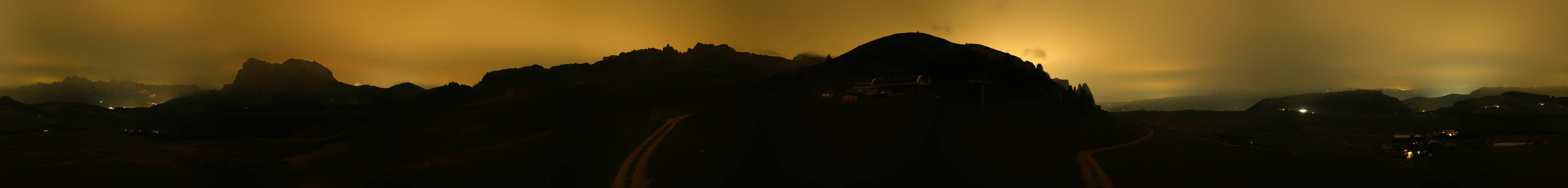 Archiv Foto Webcam Goldknopf auf der Seiser Alm