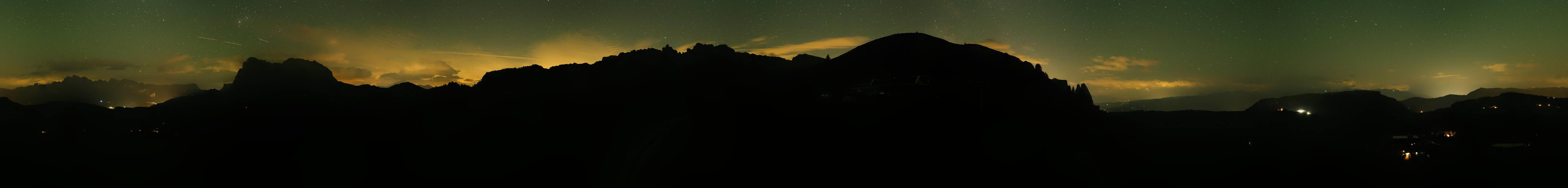 Archiv Foto Webcam Goldknopf auf der Seiser Alm