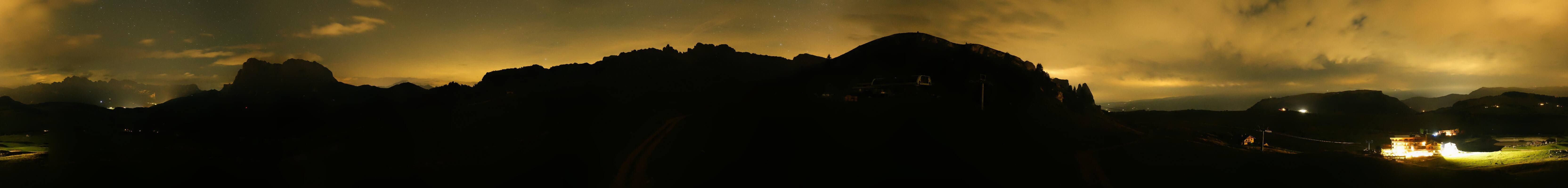 Archiv Foto Webcam Goldknopf auf der Seiser Alm