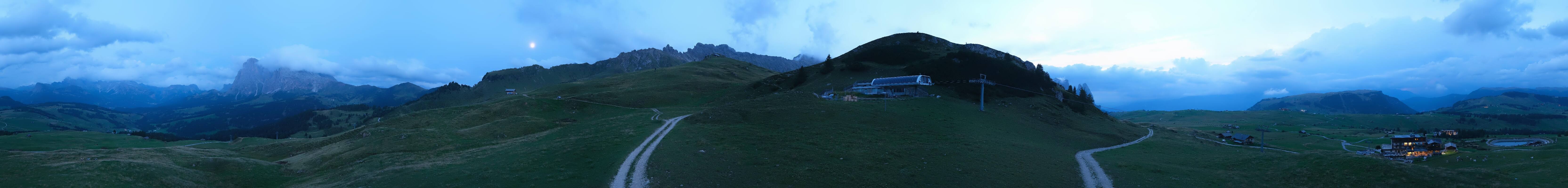 Archiv Foto Webcam Goldknopf auf der Seiser Alm