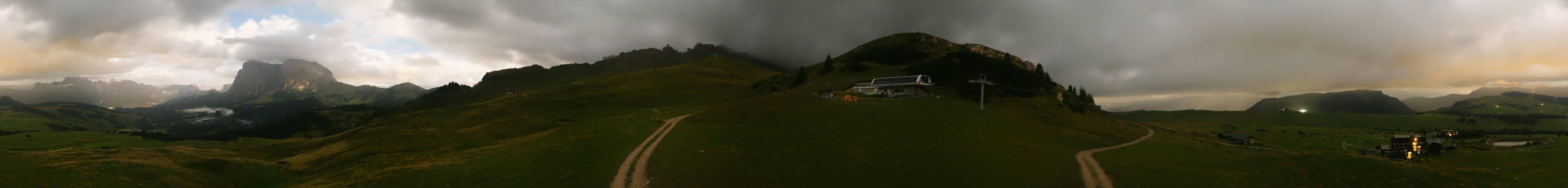 Archiv Foto Webcam Goldknopf auf der Seiser Alm