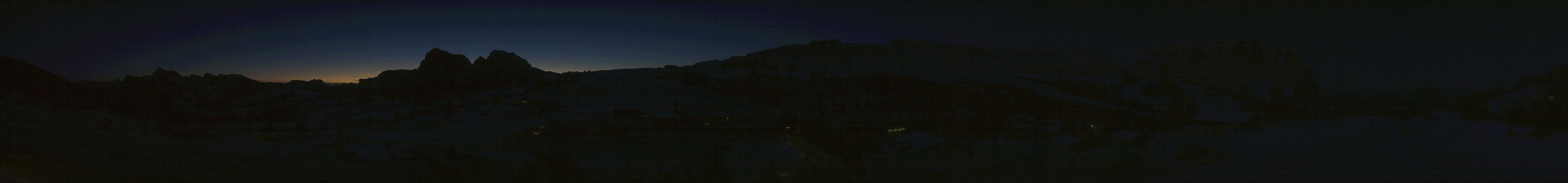 Archived image Webcam Panoramic View Compatsch